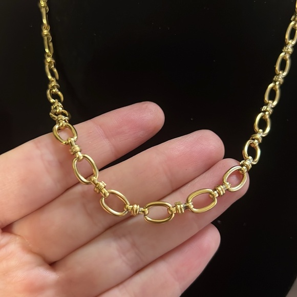 Gold plated stainless steel round link chain necklace - Picture 3 of 3